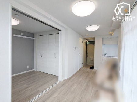 ���r���O 8.8�����r���O�̗l�q