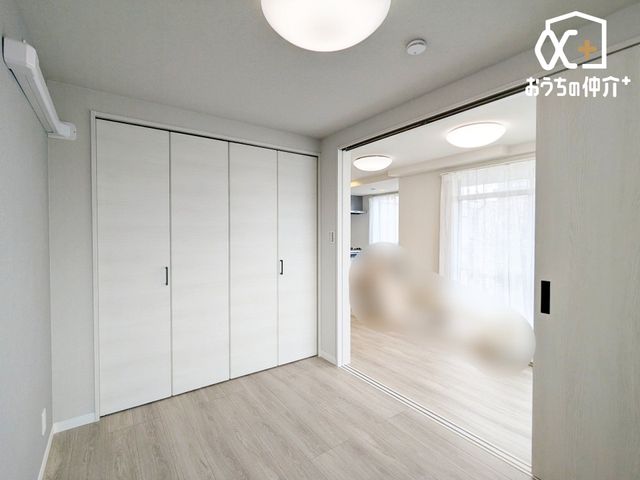 ���̑� 4.1���̗m���ɂ̓N���[�[�b�g�������B���������X�b�L���Еt���܂��B