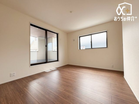 �Q�� -