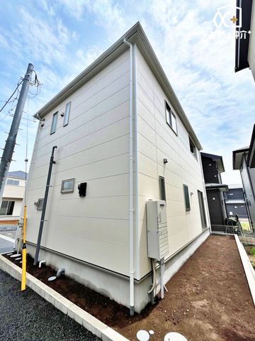 ���n�O�ώʐ^ ����������u�ߐ��v�w�܂ł���10���B�l�G�̈ڂ낢���������闎���������Z���B�Ԓʂ�����Ȃ��A�����Ȃ��q�l�̂��邲�ƒ�ɂ����S�ȊՐÂȏZ��X�Ɉʒu���Ă��܂��B
