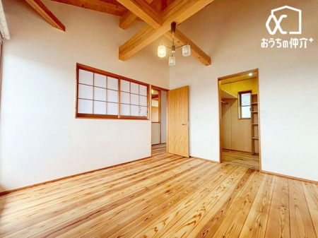 ���̑����� 2�K�m���B���C�ނ̃t���[�����O���g�p�B�V��̌��z������L�������܂��B�x�����_�ւ̏o����\�B�E�H�[�N�C���N���[�[�b�g�t���̂������ł��B