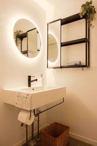 ���ʑ�E���ʏ� ���ʃX�y�[�X�ɂ͎��[�I������A�^�I����h���C���[�Ȃǂ��X�b�L���Еt���܂��I