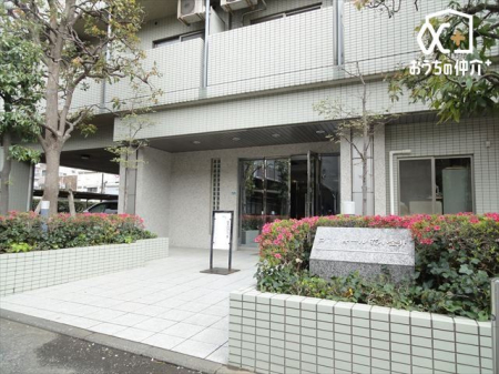 �G���g�����X �Ǘ����s���͂����������̂���G���g�����X�̗l�q�ł��B