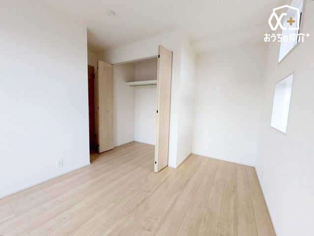 �Q�� �`Room�`�m���̓i�`�������ȃt���[�����O�Ɨ����������F�̕ǂ�����A�C���e���A���l����̂��ƂĂ��y�����ł��ˁI