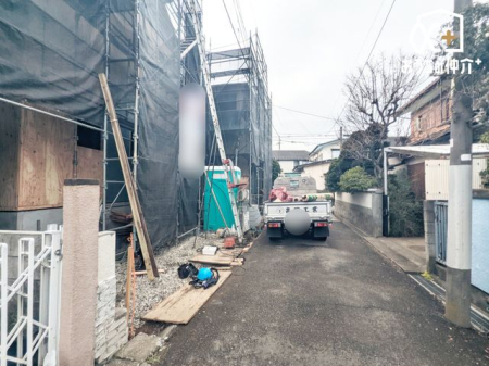 ���n�O�ώʐ^ �O�ʓ��H�͖k���S�������ɖʂ��Ă��܂��B�Ԓʂ肪���Ȃ������Ȃ��q�l�����Ă����S�ł��I