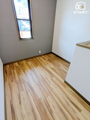 ���̑� 2�K�L�����ɍL�X�Ƃ����t���[�X�y�[�X�B