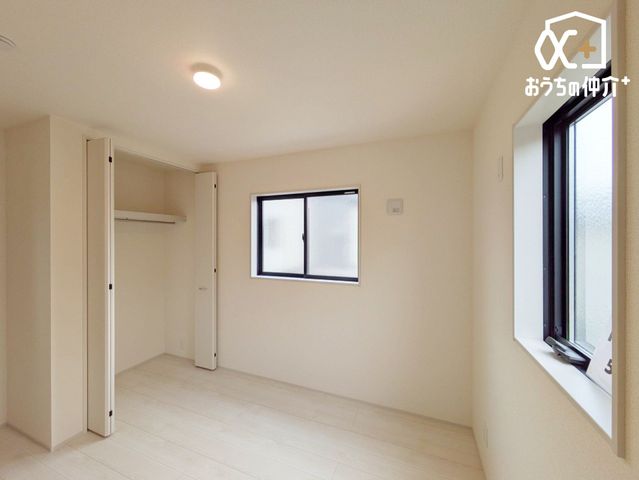 �Q�� -
