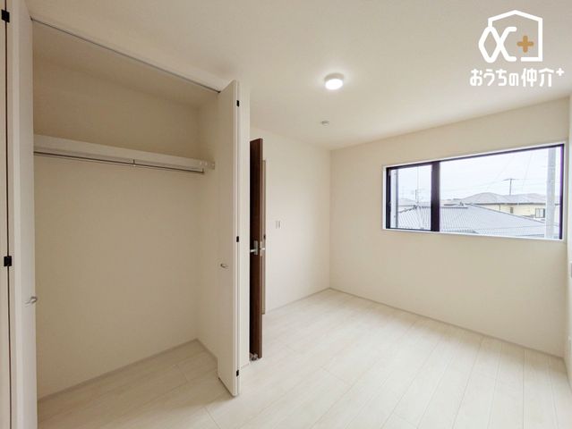 �Q�� -