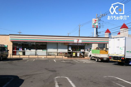 ���ӊ� �k��5���B�y�Z�u���C���u���@���R���ݓX�z�c�Ǝ���24���ԉc�ƁA�Ԉ֎q�Ή��̒��ԏ�A�N���W�b�g �J�[�h�B 390m