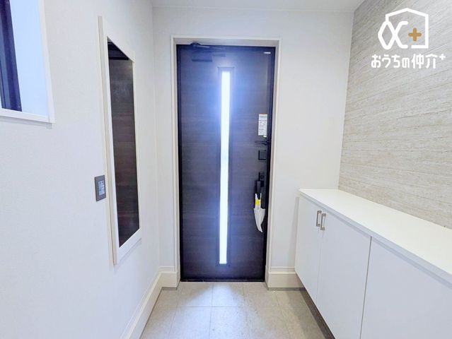 ���� �L�X�Ƃ������ւ́A�������Ƃ����X�y�[�X�ŁA�Ƒ��݂�Ȃ̌C��ו�������������[�ł��܂��B���q���ɂ����S���Ă��}���ł���A���邭�J���I�Ȉ�ۂ�^�����Ԃł��B