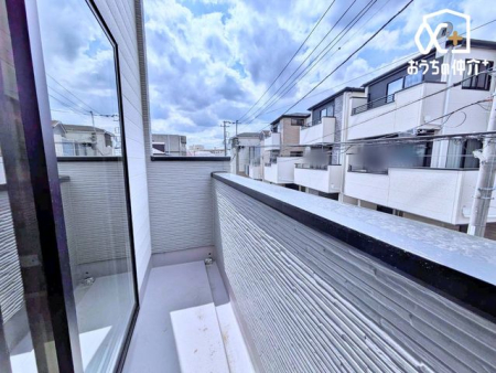 �o���R�j�[ �������̃o���R�j�[�͌ߌォ��̂₩��炩�Ȍ����S�n�悢�A�e���̏�ɂȂ�܂��B