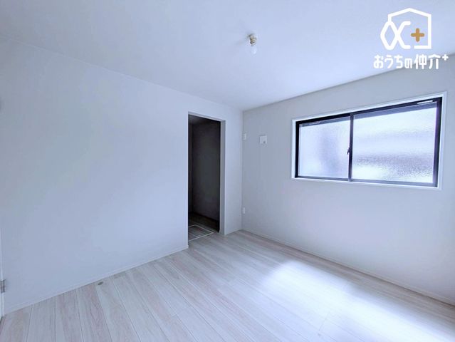 ���̑� �Ƌ�̔z�u�����₷���Ԏ��Ŏ��[�͂����邽�߂��������X�b�L�����܂��B