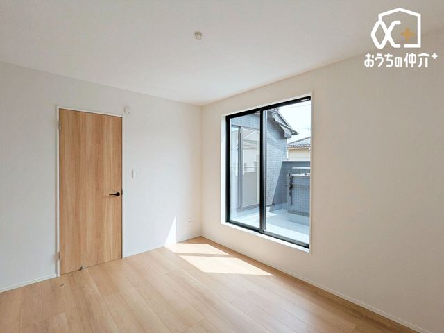 �Q�� ��Q���Ƃ��Ďg�������Ȃ������ł��B�L�߂̍��Ǝ��[�B�o���R�j�[�ɖʂ��A�J���������Ղ�ȃv���C�x�[�g��Ԃł��B