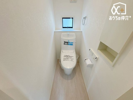 �g�C�� �����̂���2�K�������֍��g�C��
