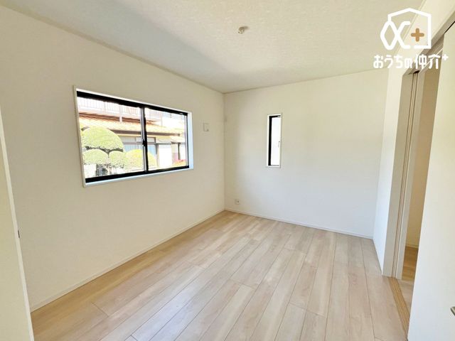 ���̑� ���邭�������������͋C�̗m���B�Q����q�ǂ������ȂǁA�p�r�ɍ��킹�Ďg���₷����Ԃł��B