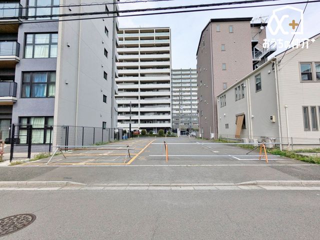 ���n�y�n�ʐ^ �V���w��������܂œk��1�����t�ɂ͍��̂��Ԍ��Ȃǂ��y���߂�����ł��B���q�l�̗V�я�Ƃ��Ă͂������A�C���]���ɂ��U������̂������ł��ˁB