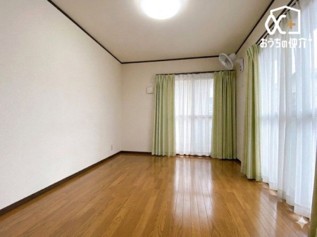 �q������ -