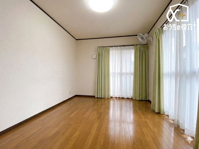 �q������ -