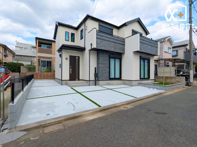  �J�[�X�y�[�X��2�䂠��B���]�Ԃ��߂�X�y�[�X�Ƃ��Ă����p���������܂��B���Ԃł̗��q�ɂ��Ή��ł��܂��I