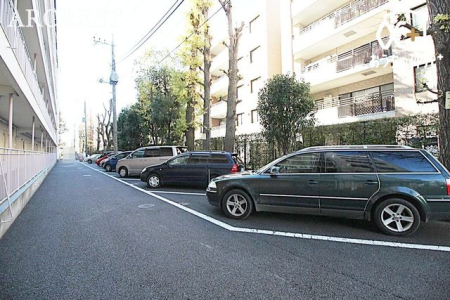 ���ԏ� �~�n�����ԏ�i�󂫏󋵂͒S���҂ɂ��m�F���������j