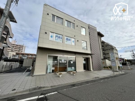 ���ӊ� �k��11���B�H�Éw���k��3���̂������ȁE���̓N���j�b�N�ł��B 810m