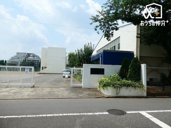 ���ӊ� �����R�s�������R��O���w�Z �k��4���B�y�ʊw ��z�������񒚖ځA�O���ځi�ꕔ�j���R���꒚�ځA�񒚖ځA�O���ځi�ꕔ�j�A�l���ځA�ܒ��ډh���꒚�ځE�񒚖ځi�ꕔ�j 270m