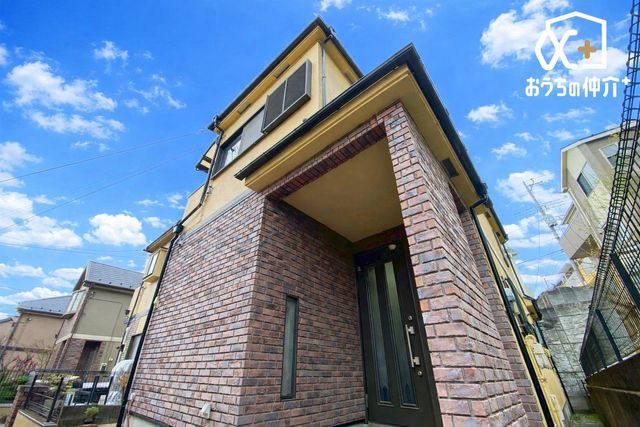 ���n�O�ώʐ^ �����������Ɨ��֐������������A�����K���̌ˌ��������쑤�אڒn���~�n�������ʒu�ɂ���A�Q�K�̋����S�Ăɗz�����������݂܂��B���K�i���A���������[���[���B