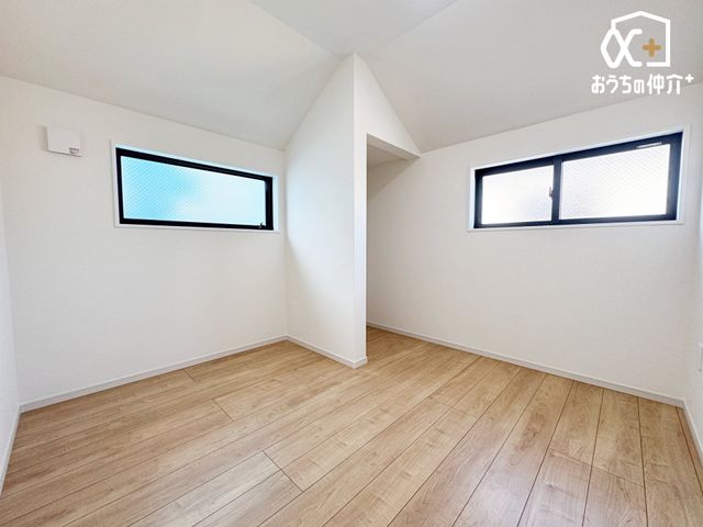 �q������ -