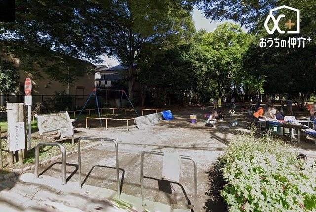 ���ӊ� �䓪�̐X�Βn �k��16���B���R�L���ȗΒn�ŁA�q�ǂ������͎��R�ɐL�ѐL�тƗV�ׂ܂��B 1220m