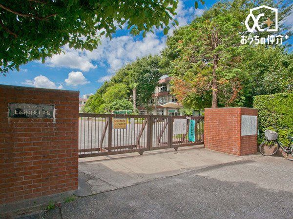 ���ӊ� ���n�旧��ΐ_��k���w�Z �k��11���B���a36�N�J�Z�B������679�l(�ߘa4�N���_) ���F�Ƃ��āA�w�Z�̔_�����g���������n��Ƃ̌𗬂Ȃǂ�����܂��B 830m