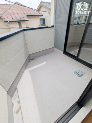 �o���R�j�[ �J��������z������̗ǂ��o���R�j�[�ł��B