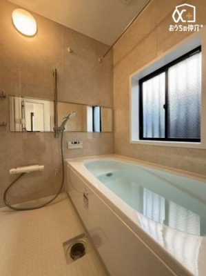 ���� �����̓��j�b�g�o�X1616�i�Ǖ��E���C�����@�t�j�ŁA�����̔����������������̂�����