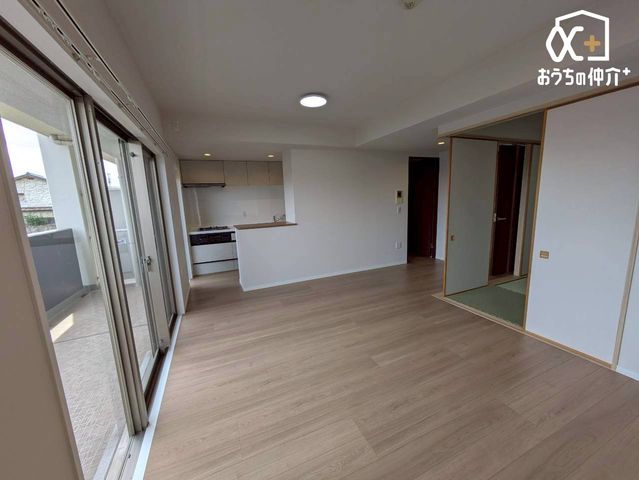 ���r���O ���邢��Ԃ̃��r���O�ł�