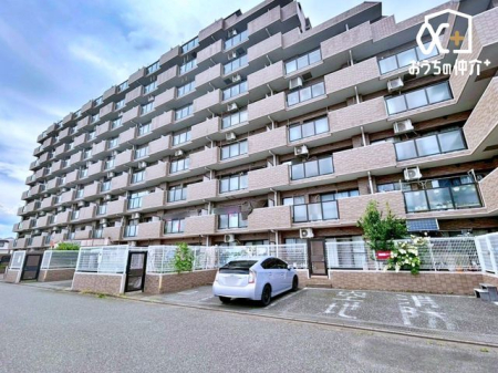 ���n�O�ώʐ^ �z�����ӂ��ՐÂȏZ��n�ŐV�����X�^�[�g�I���ꂽ���͑��z�̌��𗁂тă��t���b�V���I�V�������n�߂�̂ɂ҂�����̕����ɂȂ肻���ł��ˁB���ł������w���������܂��̂ŁA���₢���킹���������B