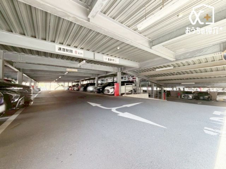 ���ԏ� ���u�����ԏ�̗l�q�ł��B���Z�܂��̍ۂɒ��ԏ��T���K�v���Ȃ��̂́A���̃}���V�����Ɣ�ׂĂ̍ő嗘�_�I