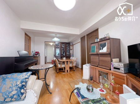 ���r���O ���邢�z�˂��ł��ӂ�郊�r���O�`�Ƒ��c���̎����߂���LDK�ł��B������������Ԃł������Ɗ�����J���������́B���₩�Ȗ����𑗂邱�Ƃ��ł����Ԃł��B