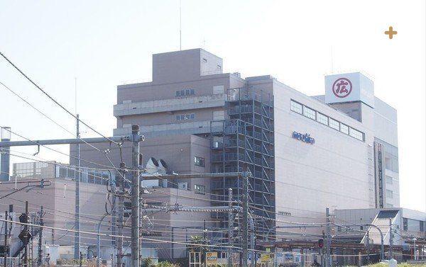 ���ӊ� �܂�Ђ�є\�X �k��5���B�Ԃł̗��X���\�ł� 390m