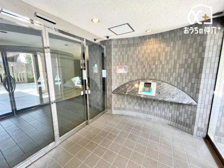 �G���g�����X �`Entrance�`���L�{�݁E�~�n�͂�����Ƃ������̍s���͂��������ɂȂ�܂��B�����x���n�ɑ����^�΂�Ă݂܂��񂩁H
