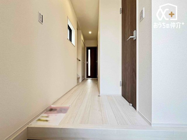 ���� �V���[�Y�{�b�N�X�t���̌��ւł��B