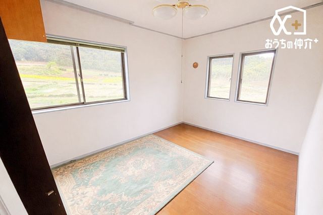 ���̑����� �L�X�Ƃ����N���[�[�b�g�t���̗m���ŁA�G�߂̗m���⏬�����X�b�L�����[�B��Ƃ肠���ԂŁA���K�ɂ��߂������������܂��B