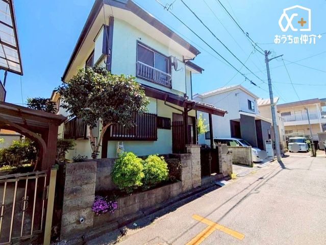 ���ӊ� �}�~�[�}�[�g����w�X �k��9���B�i�����L�x�ȃX�[�p�[�}�[�P�b�g�ł������܂��B�ߗׂ̕��X�ł���������Ă���܂��B���ԏ���L���ł��B 670m