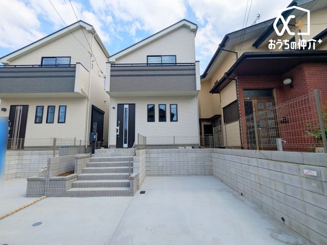 ���n�O�ώʐ^ ���}�s��ԉw�w�ԏ�����x�w�܂œk���P�W���I�����w�Z�܂œk���R���I�����Ȃ��q�l�����S�ȏZ�����s������������Ȃǌ������_�݂���ΖL���ŊՐÂȏZ��X