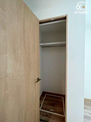 ���[ �m���̎��[�̗l�q�B