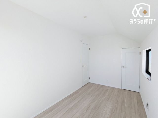 �Q�� �Ƌ�̔z�u�����₷���V���v���Ȃ������B�l�X�Ȑ����X�^�C����V�[���ɑΉ����\�ł��ˁB