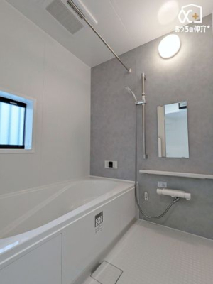 ���� 1�؃^�C�v�̑傫�ȗ����ɂȂ��Ă���܂��B�����Ȃ��q�l�����Ă����Ƒ��œ������\�ƂȂ��Ă���܂��B�܂��A���g�����y���߂���X�̔�������Ă�����ԂɂȂ邱�ƊԈႢ�Ȃ��ł��I