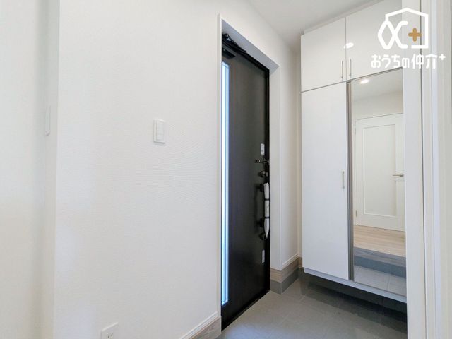 ���� �L�X�Ƃ�����ϖ��͓I�Ȍ��ւ̏Z��ƂȂ��Ă���܂��B���Ƒ��݂Ȃ��񂪋C�����悭�A���Ă������ԂƂȂ��Ă���܂��B���[�͂��\������̂Ō��֎��肪�X�b�L���ƕЕt���̂��A���ꂵ���|�C���g�ł��ˁB