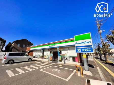 ���ӊ� �t�@�~���[�}�[�g�ӂ��ݖ쐴���X �k��11���B24���ԉc�Ƃ̃R���r�j�G���X�X�g�A 810m