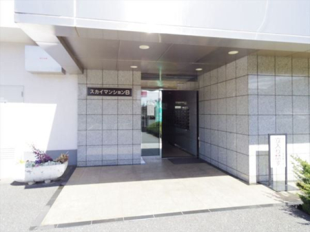 �G���g�����X �h�Ɩʂł����S�̃I�[�g���b�N�}���V����