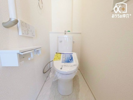 �g�C�� �`Toilet�`�������̂���g�C���ł��B�������E�H�V�����b�g�@�\�t��