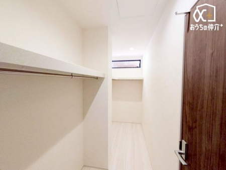 ���[ �傫�ȃE�H�[�N�C���N���[�[�b�g�t�ł��B��������m�������[�\�ł��B